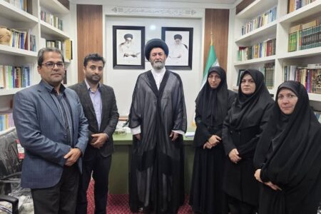 دیدار معاون آموزشی دانشگاه و رئیس دانشکده پرستاری و مامایی اردبیل با نماینده ولی فقیه در استان و امام جمعه اردبیل